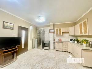 2-к квартира, вторичка, 57м2, 1/12 этаж