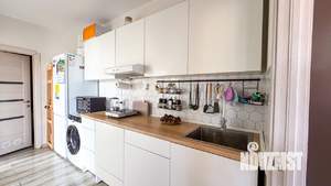 3-к квартира, вторичка, 56м2, 1/5 этаж