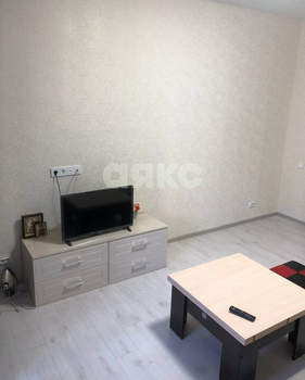 Студия квартира, вторичка, 30м2, 1/4 этаж