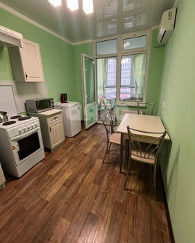 1-к квартира, вторичка, 40м2, 1/16 этаж