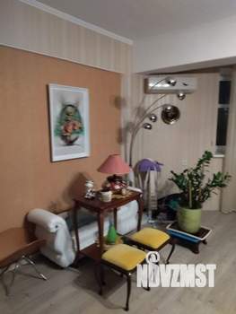 3-к квартира, вторичка, 130м2, 1/9 этаж