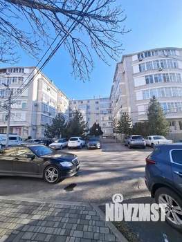 2-к квартира, вторичка, 65м2, 1/7 этаж