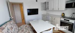 2-к квартира, вторичка, 64м2, 8/16 этаж