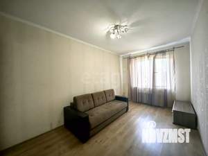 2-к квартира, вторичка, 54м2, 1/4 этаж