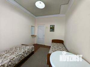 4-к квартира, вторичка, 74м2, 1/2 этаж