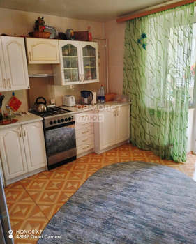2-к квартира, вторичка, 63м2, 5/5 этаж