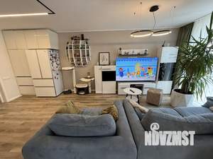 4-к квартира, вторичка, 130м2, 6/18 этаж