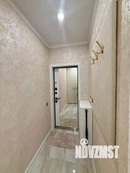 2-к квартира, вторичка, 56м2, 14/17 этаж