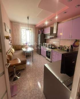 2-к квартира, вторичка, 57м2, 1/6 этаж