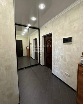 1-к квартира, вторичка, 42м2, 5/9 этаж