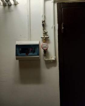 Студия квартира, вторичка, 18м2, 1/9 этаж