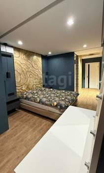 4-к квартира, вторичка, 76м2, 12/17 этаж