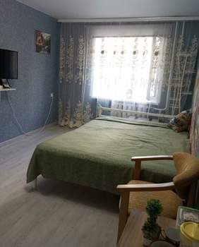 2-к квартира, вторичка, 65м2, 1/6 этаж