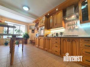 3-к квартира, вторичка, 130м2, 1/9 этаж