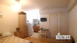 4-к квартира, вторичка, 180м2, 1/3 этаж