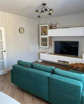 2-к квартира, вторичка, 80м2, 4/9 этаж