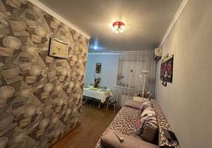 2-к квартира, вторичка, 64м2, 4/4 этаж