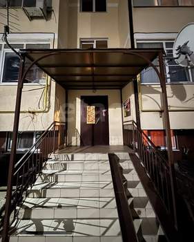 2-к квартира, вторичка, 32м2, 1/3 этаж