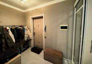 2-к квартира, вторичка, 65м2, 9/9 этаж