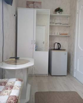 Студия квартира, вторичка, 14м2, 2/4 этаж