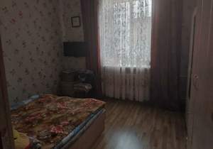 2-к квартира, вторичка, 60м2, 1/4 этаж