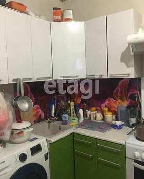 3-к квартира, вторичка, 58м2, 2/19 этаж