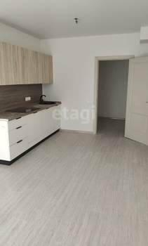 2-к квартира, вторичка, 62м2, 1/18 этаж