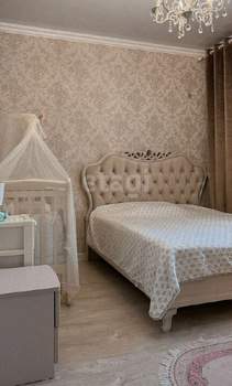 2-к квартира, вторичка, 70м2, 1/4 этаж