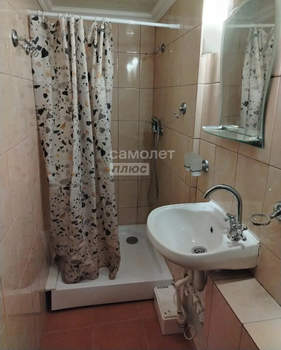 2-к квартира, вторичка, 39м2, 1/5 этаж