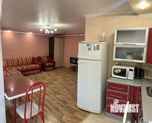 2-к квартира, вторичка, 54м2, 1/5 этаж