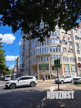 2-к квартира, вторичка, 73м2, 1/7 этаж