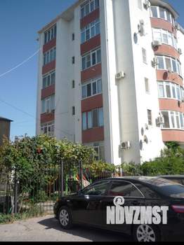 2-к квартира, вторичка, 73м2, 1/6 этаж