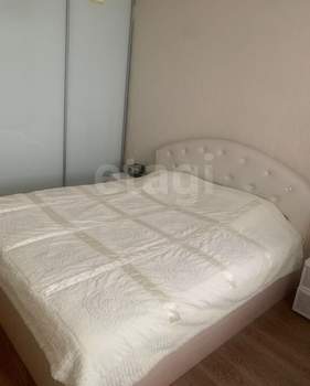 3-к квартира, вторичка, 74м2, 4/9 этаж