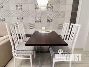 1-к квартира, вторичка, 60м2, 5/10 этаж