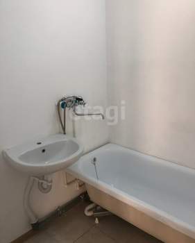 1-к квартира, вторичка, 39м2, 1/17 этаж