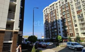 2-к квартира, вторичка, 66м2, 1/10 этаж