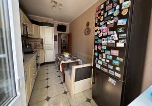 3-к квартира, вторичка, 103м2, 1/3 этаж
