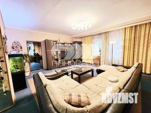 3-к квартира, вторичка, 130м2, 1/10 этаж