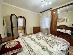 2-к квартира, вторичка, 63м2, 1/5 этаж