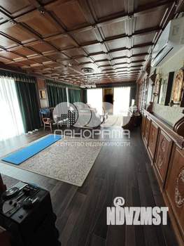 2-к квартира, вторичка, 100м2, 3/9 этаж