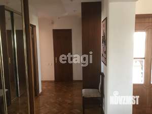 4-к квартира, вторичка, 126м2, 6/7 этаж