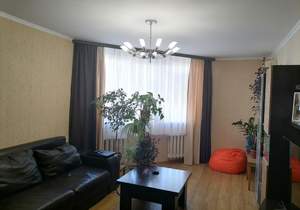 3-к квартира, вторичка, 76м2, 4/10 этаж