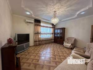 2-к квартира, вторичка, 70м2, 4/5 этаж