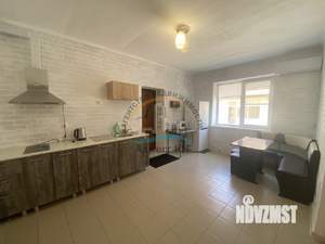3-к квартира, вторичка, 81м2, 1/2 этаж