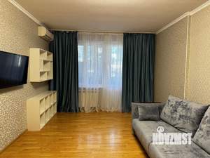 3-к квартира, вторичка, 100м2, 2/10 этаж