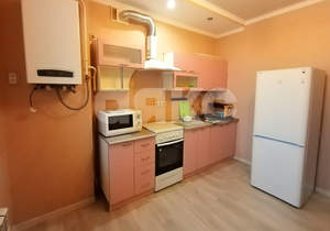 1-к квартира, вторичка, 42м2, 3/10 этаж