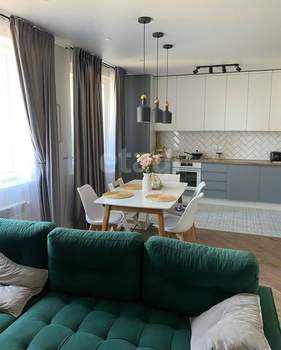 2-к квартира, вторичка, 80м2, 4/9 этаж