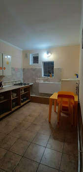 2-к квартира, вторичка, 38м2, 1/2 этаж