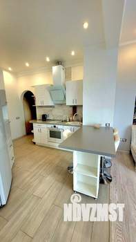 Студия квартира, вторичка, 38м2, 13/18 этаж