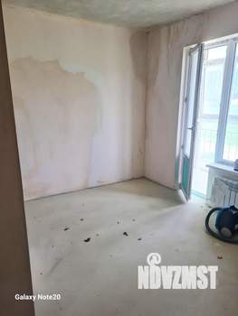 Студия квартира, вторичка, 63м2, 1/9 этаж